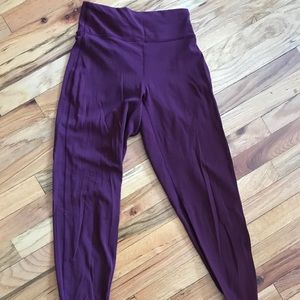 Maroon lululemon joggers style leggings